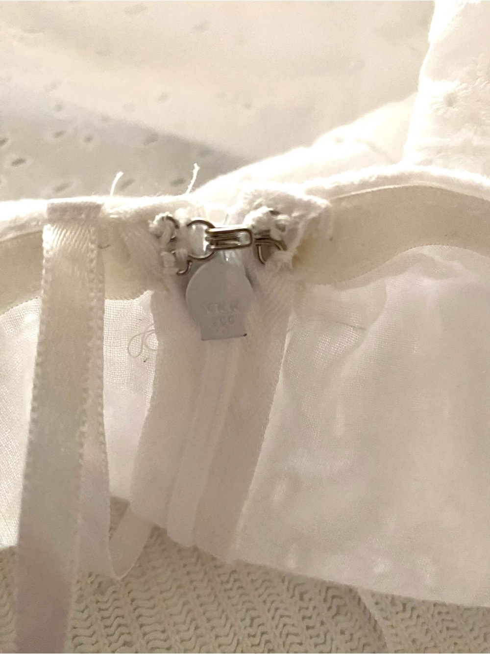 Old Navy Strapless White Eyelet Sundress size 12 - Picture 9 of 12